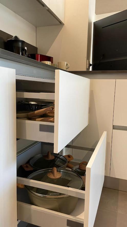 Api Tenna Apartments Glicine 1 Esterno foto
