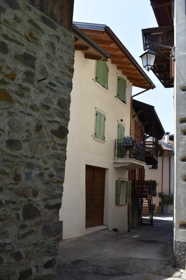 Api Tenna Apartments Glicine 1 Esterno foto